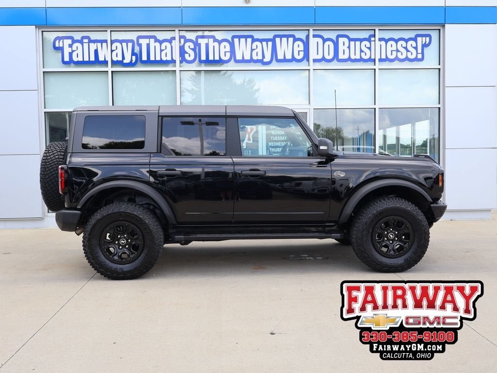 2022 Ford Bronco Wildtrak in Black — front three-quarter view