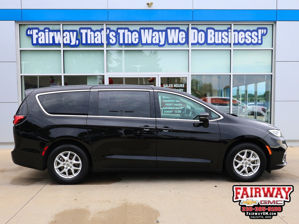 2024 Chrysler Pacifica Touring L in Other — front three-quarter view